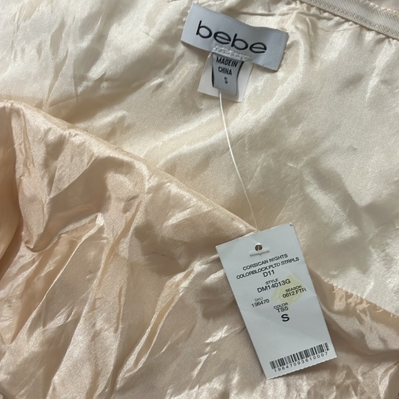 NWT Bebe Cream Corsican Nights Pleated Mini Dress - Picture 5 of 5
